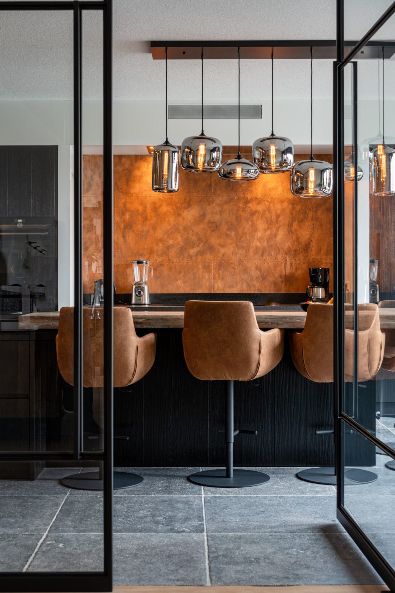 geertruidenberg rivedil rust paint oxyda on paquebot foto 1