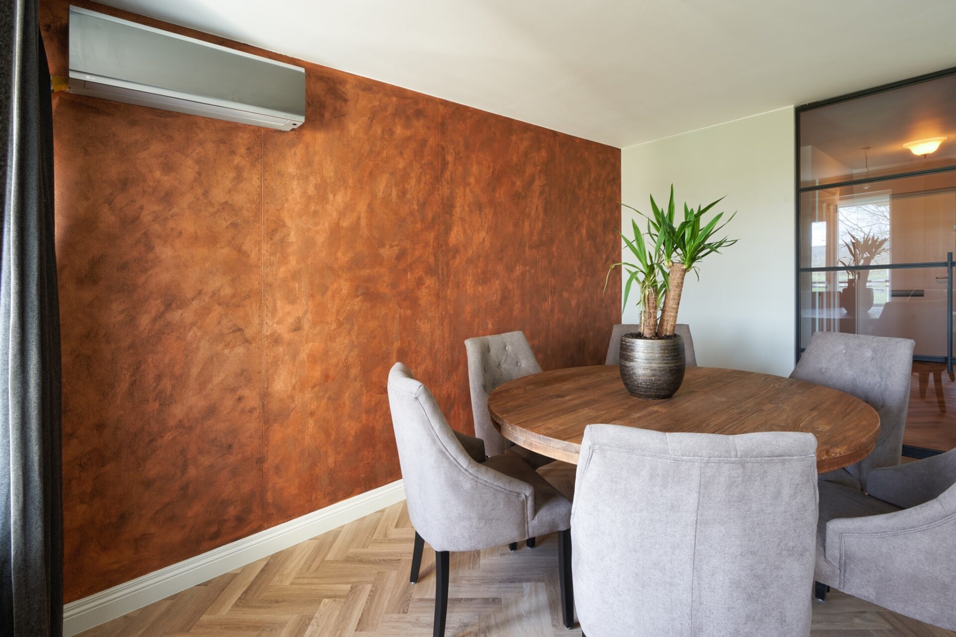 groesbeek rivedil rust paint oxyda on paquebot 1